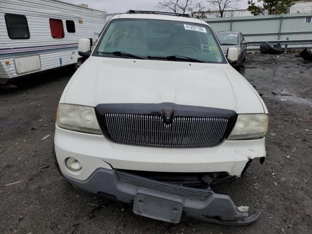 5LMEU68HX4ZJ25265 - 2004 LINCOLN NAVIGATOR WHITE photo 5