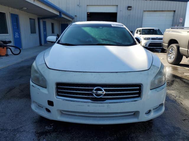 1N4AA5AP6EC448927 - 2014 NISSAN MAXIMA S WHITE photo 5