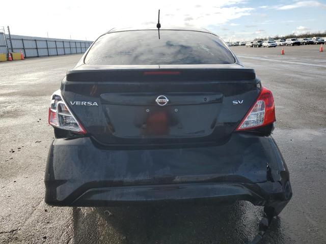 3N1CN7AP4JL813898 - 2018 NISSAN VERSA S BLACK photo 6