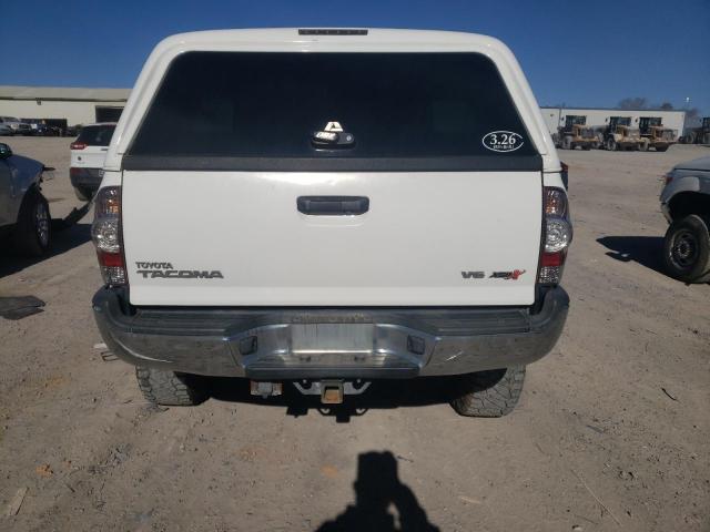 3TMLU4EN6FM165733 - 2015 TOYOTA TACOMA DOUBLE CAB WHITE photo 6