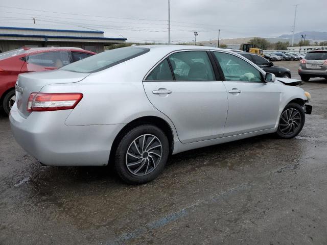 4T4BF3EK1BR105436 - 2011 TOYOTA CAMRY BASE GRAY photo 3