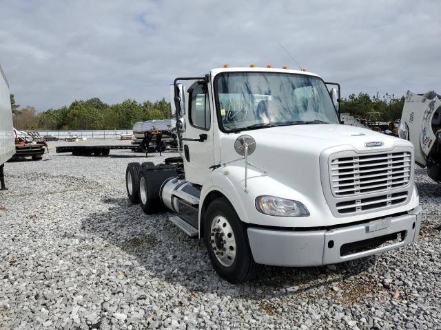 1FUJC5DV6GHHR6498 - 2016 FREIGHTLINER M2 112 MEDIUM DUTY WHITE photo 1