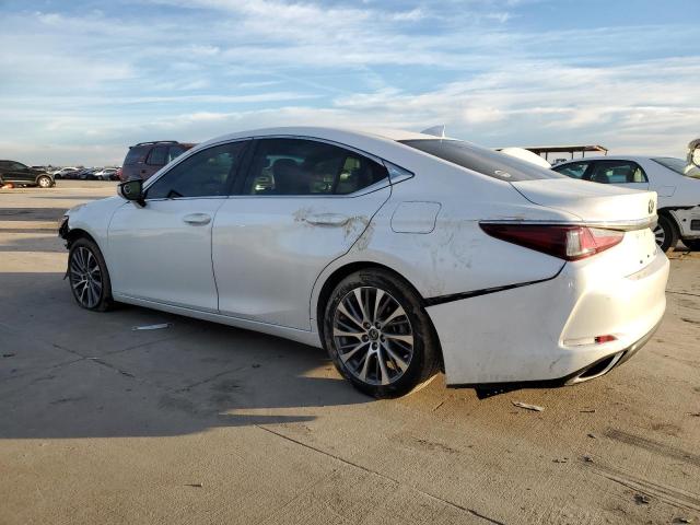 58ABZ1B16KU039928 - 2019 LEXUS ES 350 WHITE photo 2