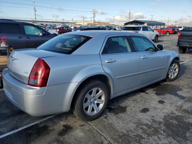 2C3LA43R07H600622 - 2007 CHRYSLER 300 SILVER photo 3