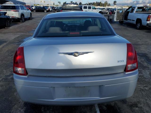 2C3LA43R07H600622 - 2007 CHRYSLER 300 SILVER photo 6