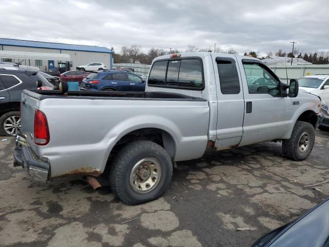 1FTNX21L52ED65768 - 2002 FORD F250 SUPER DUTY SILVER photo 3