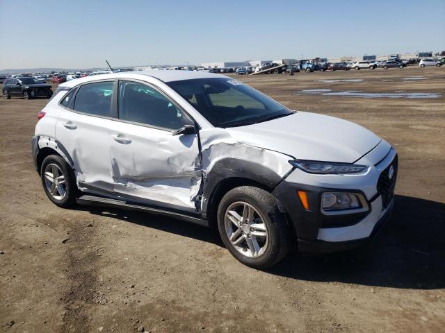 KM8K12AA5KU324318 - 2019 HYUNDAI KONA SE WHITE photo 4