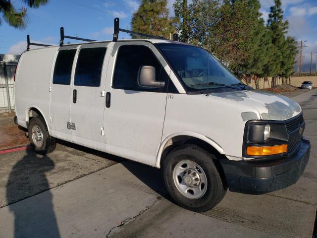 1GCWGFBA3C1121179 - 2012 CHEVROLET EXPRESS G2 WHITE photo 4