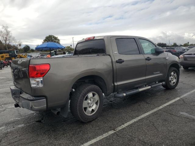 5TFEY5F16AX089755 - 2010 TOYOTA TUNDRA CREWMAX SR5 GRAY photo 3