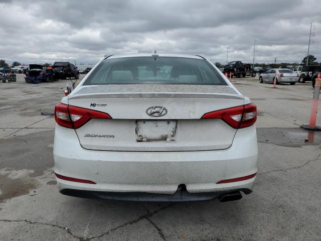 5NPE24AF4HH494372 - 2017 HYUNDAI SONATA SE WHITE photo 6