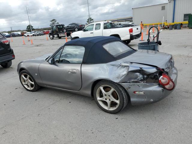 JM1NB353830312382 - 2003 MAZDA MX-5 MIATA BASE SILVER photo 2