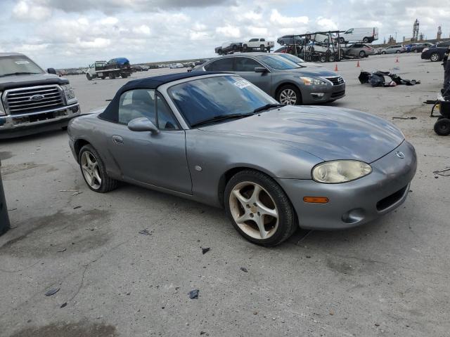 JM1NB353830312382 - 2003 MAZDA MX-5 MIATA BASE SILVER photo 4