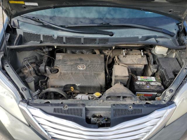 5TDDK3DC5BS010315 - 2011 TOYOTA SIENNA XLE GRAY photo 12