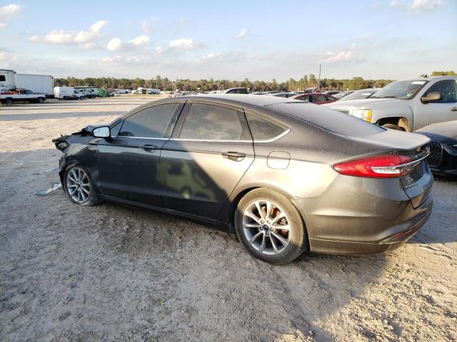 3FA6P0HD9HR124962 - 2017 FORD FUSION SE GRAY photo 2