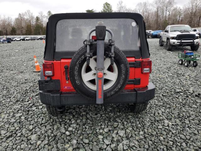 1C4AJWAG5FL520444 - 2015 JEEP WRANGLER SPORT RED photo 6