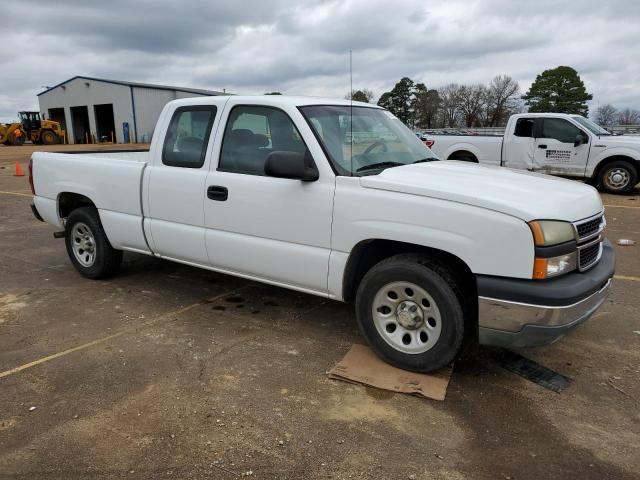 1GCEC19X47Z178065 - 2007 CHEVROLET SILVERADO C1500 CLASSIC WHITE photo 4