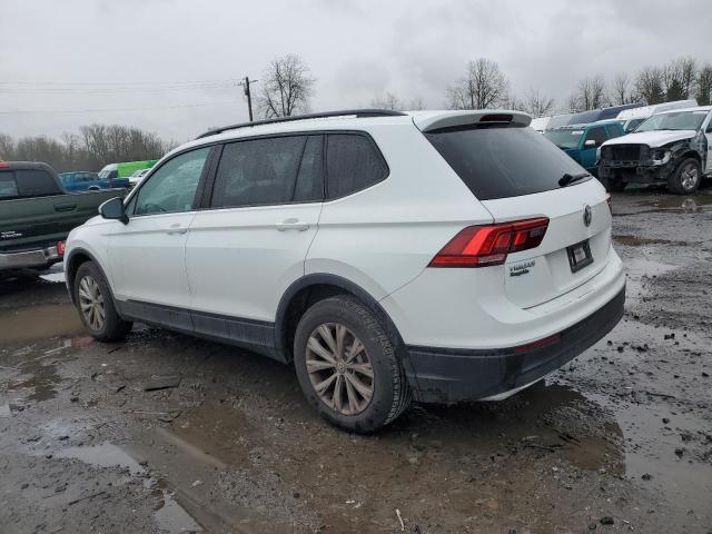 3VV0B7AX2JM110367 - 2018 VOLKSWAGEN TIGUAN S WHITE photo 2