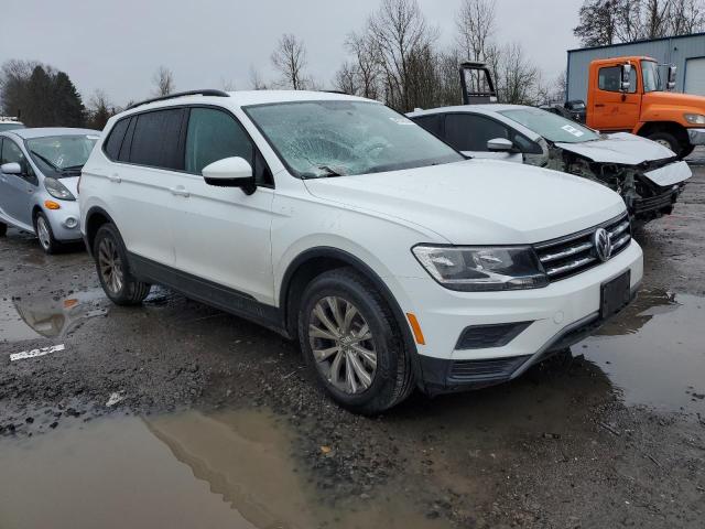 3VV0B7AX2JM110367 - 2018 VOLKSWAGEN TIGUAN S WHITE photo 4