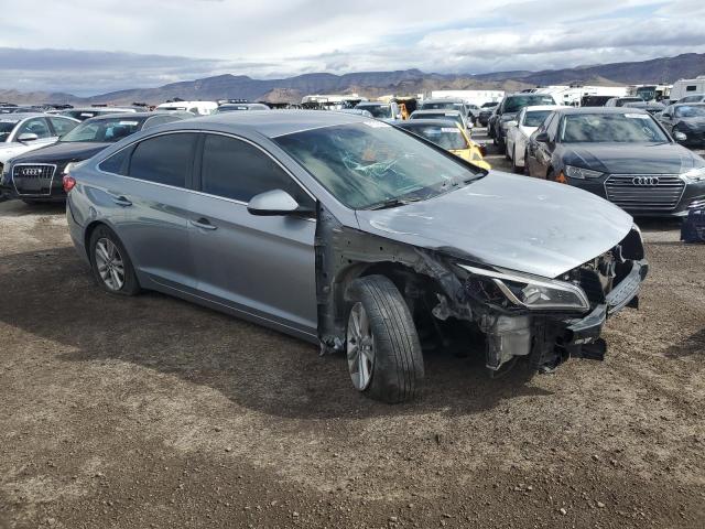 5NPE24AF7HH572918 - 2017 HYUNDAI SONATA SE SILVER photo 4