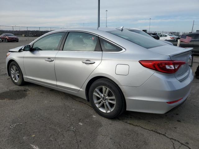 5NPE24AF1GH396480 - 2016 HYUNDAI SONATA SE SILVER photo 2