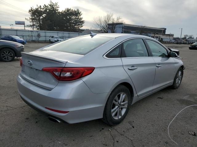 5NPE24AF1GH396480 - 2016 HYUNDAI SONATA SE SILVER photo 3