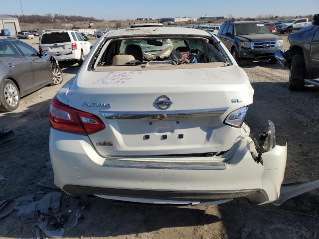 1N4AL3AP7HC125182 - 2017 NISSAN ALTIMA 2.5 WHITE photo 6