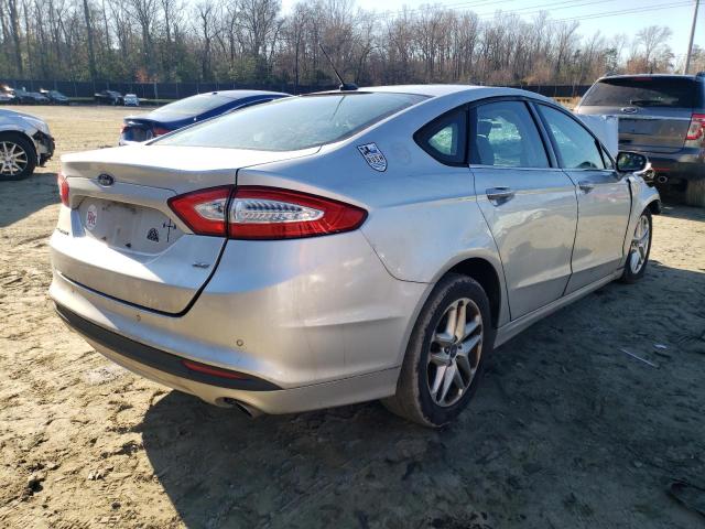 3FA6P0H7XDR189064 - 2013 FORD FUSION SE SILVER photo 3