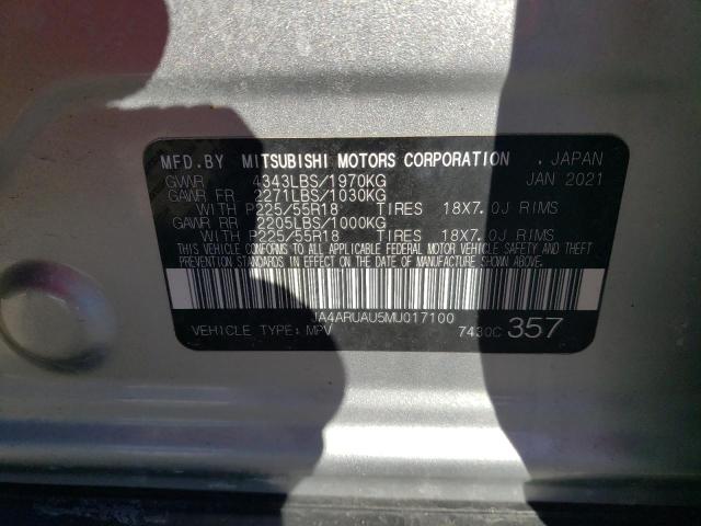 JA4ARUAU5MU017100 - 2021 MITSUBISHI OUTLANDER ES SILVER photo 13