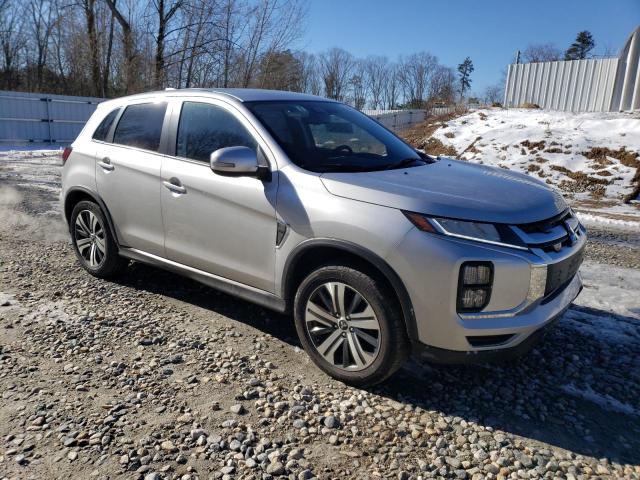 JA4ARUAU5MU017100 - 2021 MITSUBISHI OUTLANDER ES SILVER photo 4