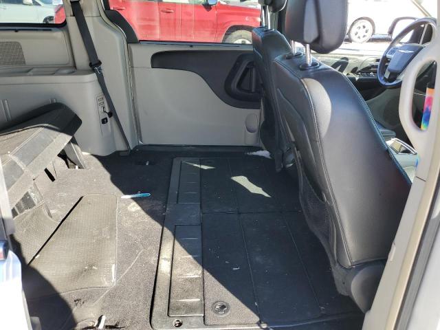 2A4RR8DG2BR690033 - 2011 CHRYSLER TOWN & COU TOURING L SILVER photo 11