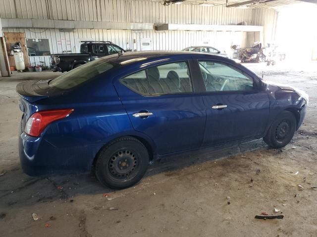 3N1CN7AP0JL877498 - 2018 NISSAN VERSA S BLUE photo 3