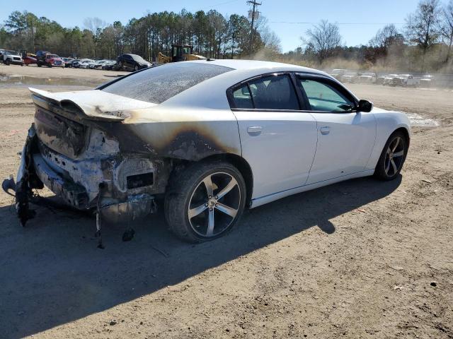 2C3CDXBG3HH557324 - 2017 DODGE CHARGER SE WHITE photo 3