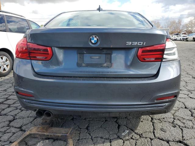 WBA8B9C59JK676684 - 2018 BMW 330 I GRAY photo 6