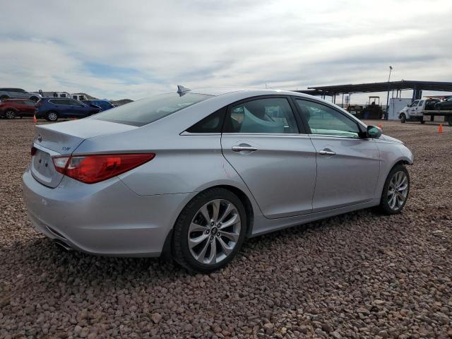 5NPEC4AB0DH548397 - 2013 HYUNDAI SONATA SE SILVER photo 3