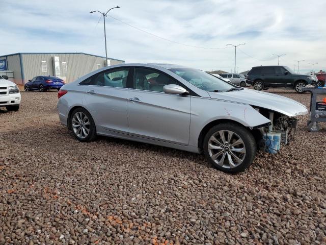 5NPEC4AB0DH548397 - 2013 HYUNDAI SONATA SE SILVER photo 4