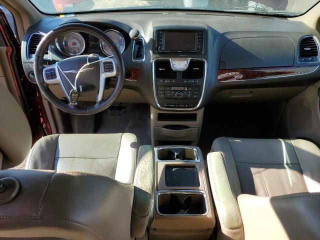 2C4RC1CG4CR193034 - 2012 CHRYSLER TOWN & COU TOURING L RED photo 8