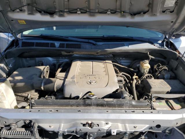 5TFDV54188X079021 - 2008 TOYOTA TUNDRA CREWMAX SILVER photo 11