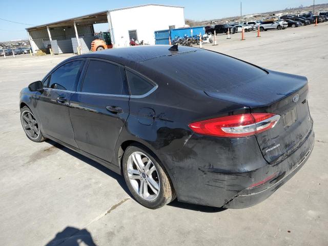 3FA6P0HD1KR113901 - 2019 FORD FUSION SE BLACK photo 2