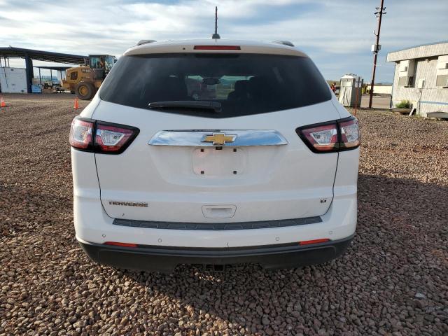 1GNKRHKD1HJ262054 - 2017 CHEVROLET TRAVERSE LT WHITE photo 6