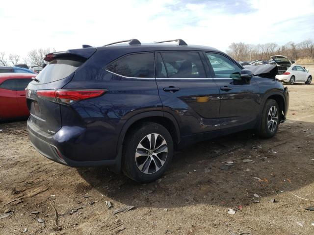 5TDHZRBH8MS077363 - 2021 TOYOTA HIGHLANDER XLE BLUE photo 3