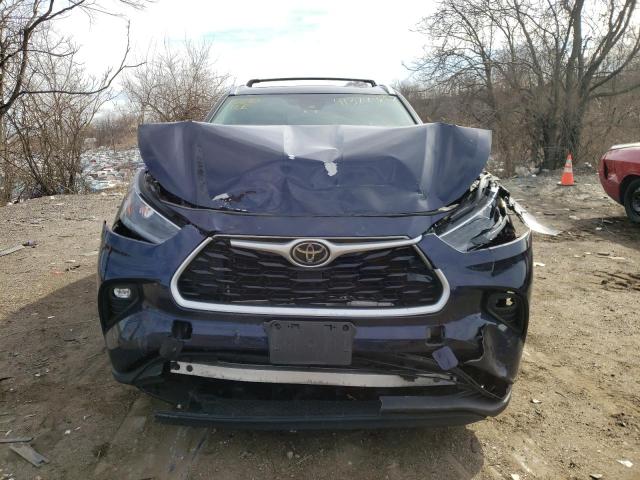 5TDHZRBH8MS077363 - 2021 TOYOTA HIGHLANDER XLE BLUE photo 5