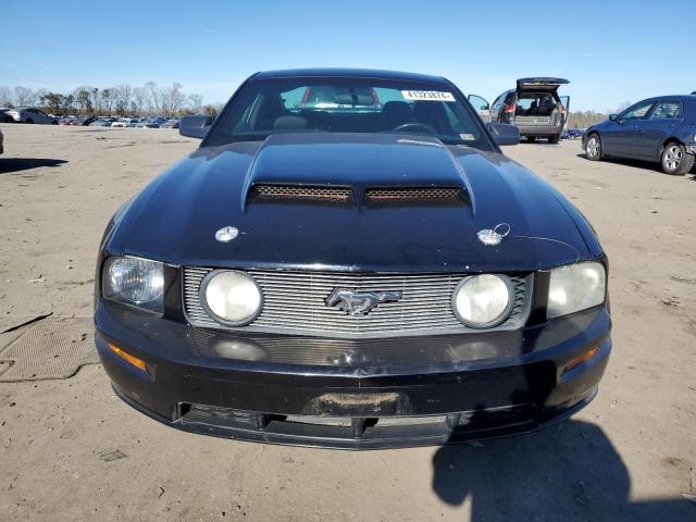 1ZVFT82H865257337 - 2006 FORD MUSTANG GT BLACK photo 5