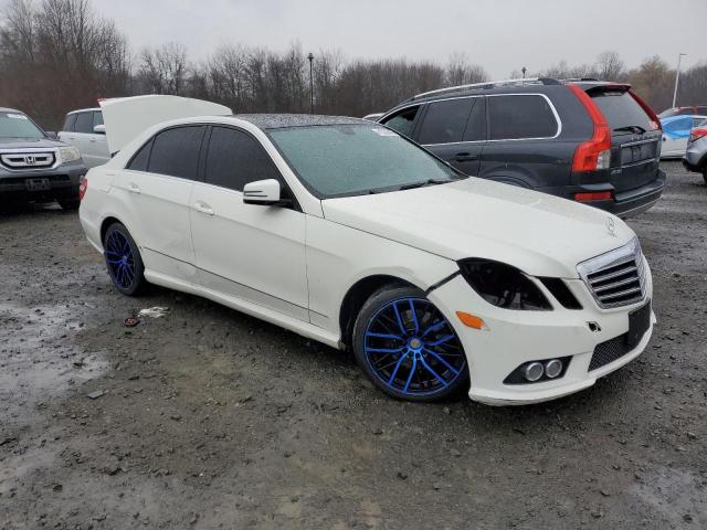 WDDHF8HB1AA251858 - 2010 MERCEDES-BENZ E 350 4MATIC WHITE photo 4