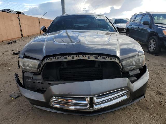 2C3CDXBG3DH680051 - 2013 DODGE CHARGER SE CHARCOAL photo 5