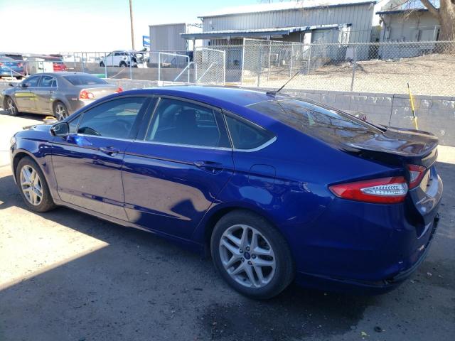 3FA6P0H70GR355578 - 2016 FORD FUSION SE BLUE photo 2