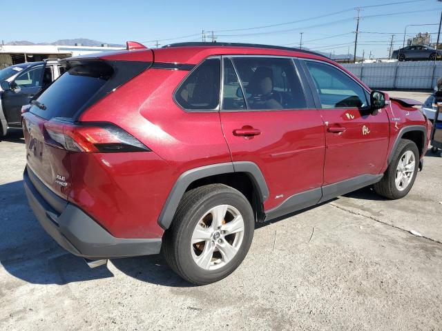 4T3R6RFV8MU026103 - 2021 TOYOTA RAV4 XLE RED photo 3