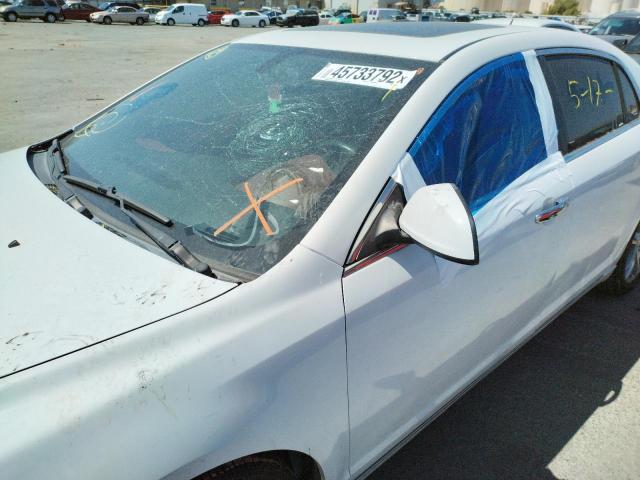 1G1ZE5E70A4157719 - 2010 CHEVROLET MALIBU LTZ თეთრი ფოტო 9