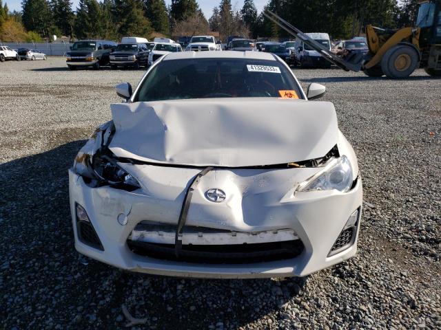 JF1ZNAA13G9709510 - 2016 TOYOTA SCION FR-S WHITE photo 5