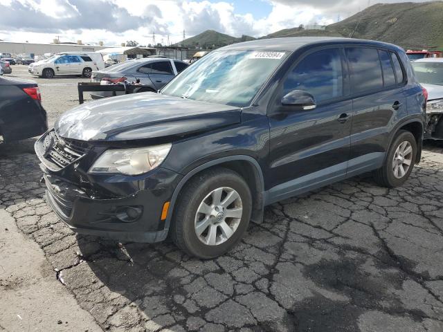 2010 VOLKSWAGEN TIGUAN SE, 