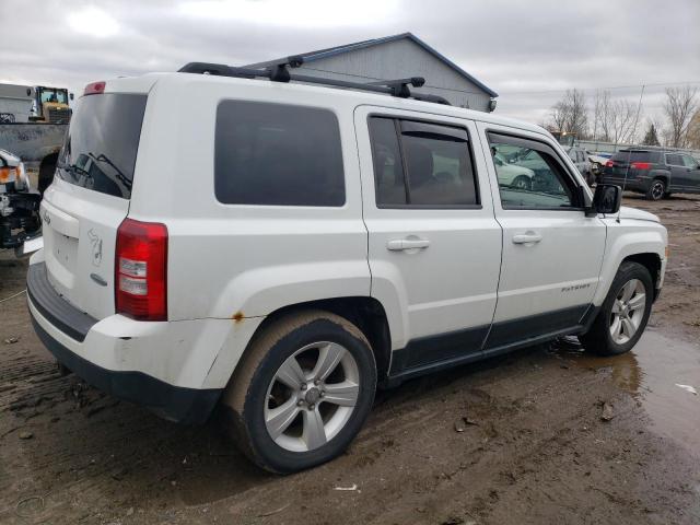 1J4NF1GB9BD216467 - 2011 JEEP PATRIOT SP WHITE photo 3